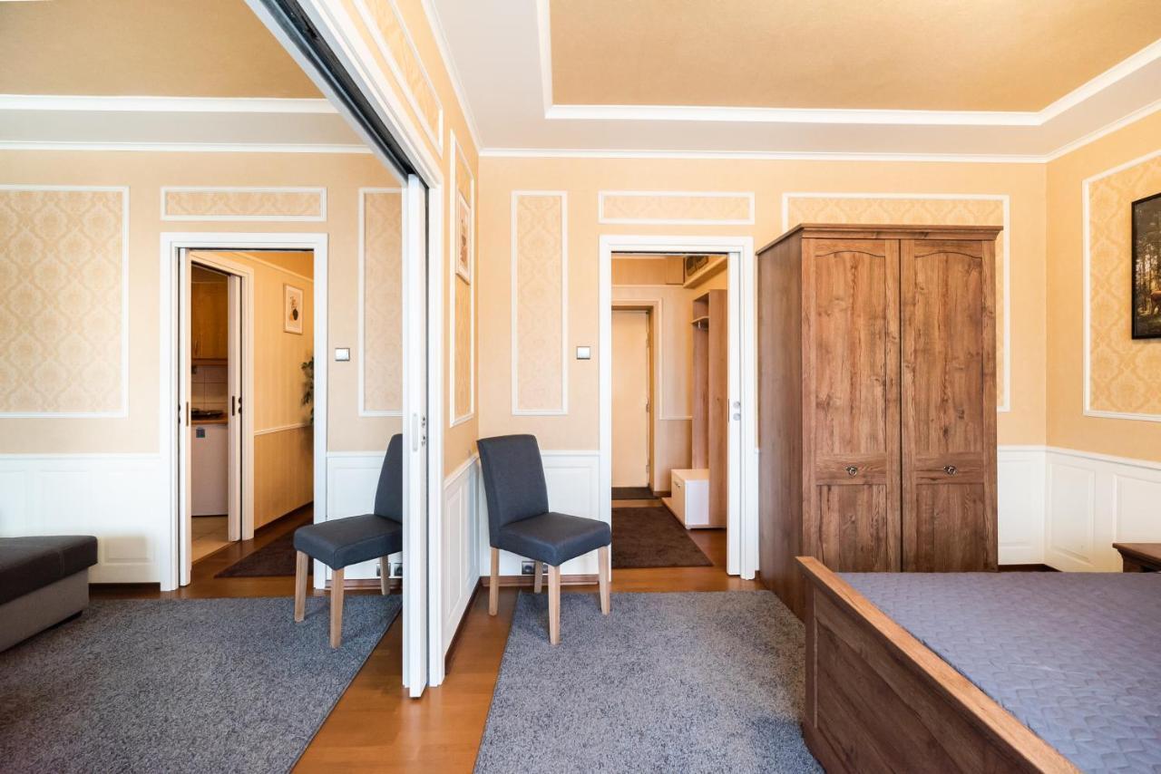 Centre Open View Apartment